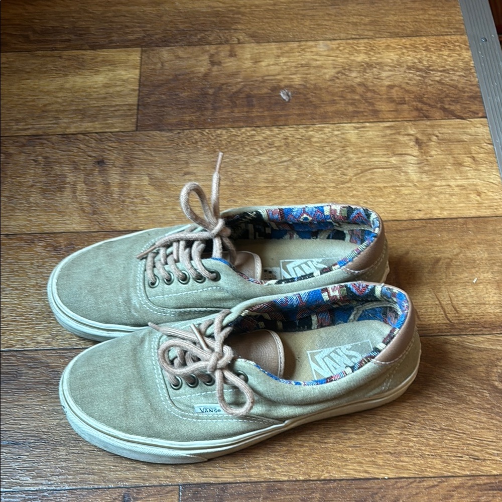 Vans Women’s Tan Canvas Shoes
